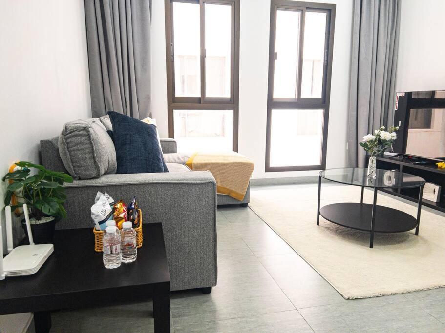 Near Royal Opera, Parking, Hiking Trail