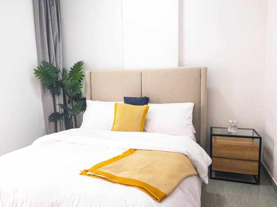 Near Royal Opera, Parking, Hiking Trail Muscat