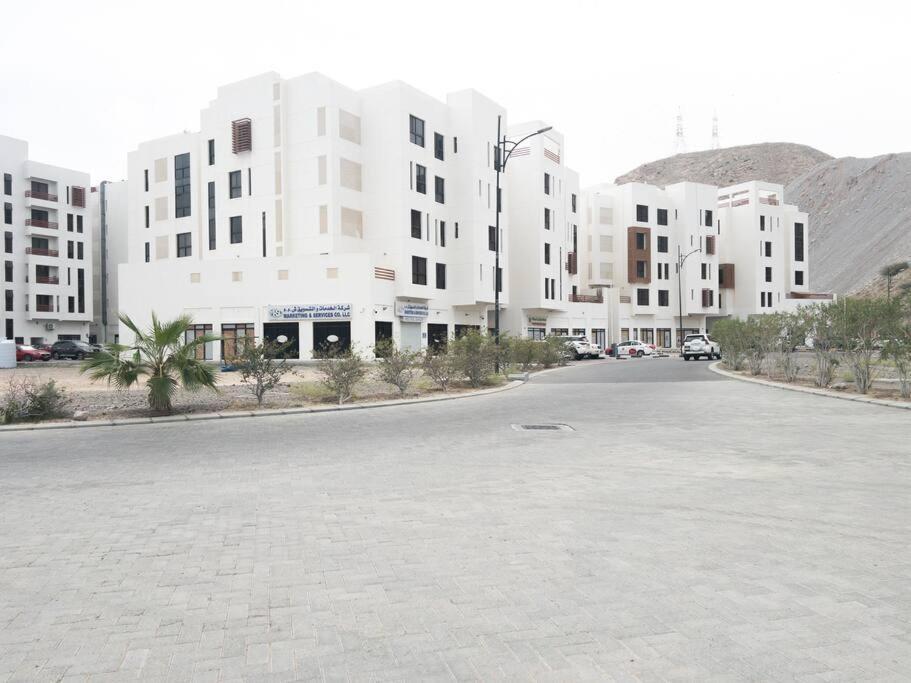 Near Royal Opera, Parking, Hiking Trail Apartment *